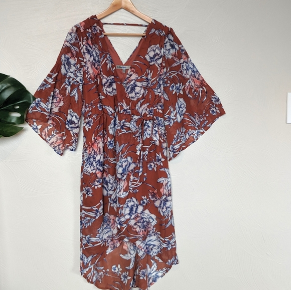 bailey blue Dresses & Skirts - Bailey Blue faux wrap high-low floral dress